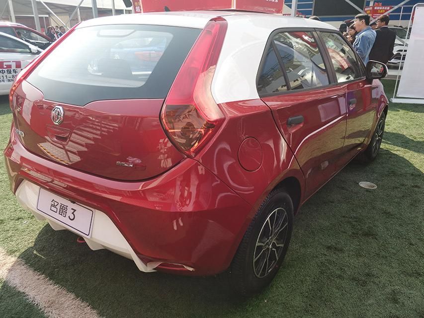 2016��MG3��1.3L���������ISOFIX��ͯ���νӿڡ�
