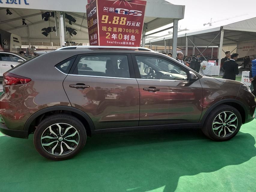 ڸĿͣһ10mm߷ֱΪ4510/1855/1699mmΪ2650mm