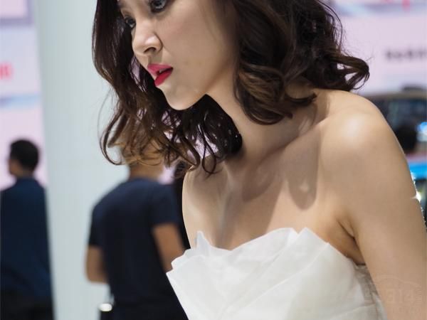 ����һ������һ��һ�����������ź����顣