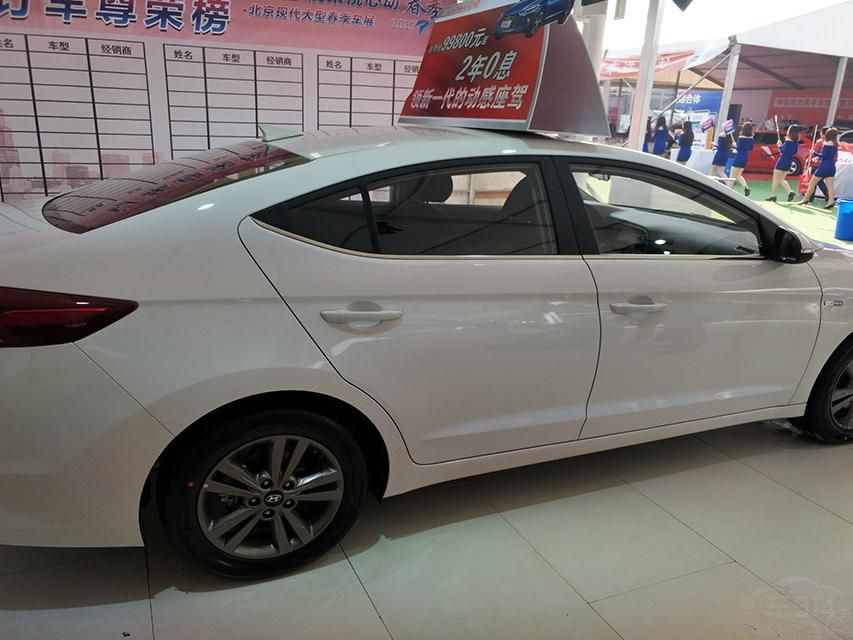 �����ִ��춯����һ��1.4T˫����Ŷ��������ͣ����ۼ�Ϊ12.98��Ԫ��