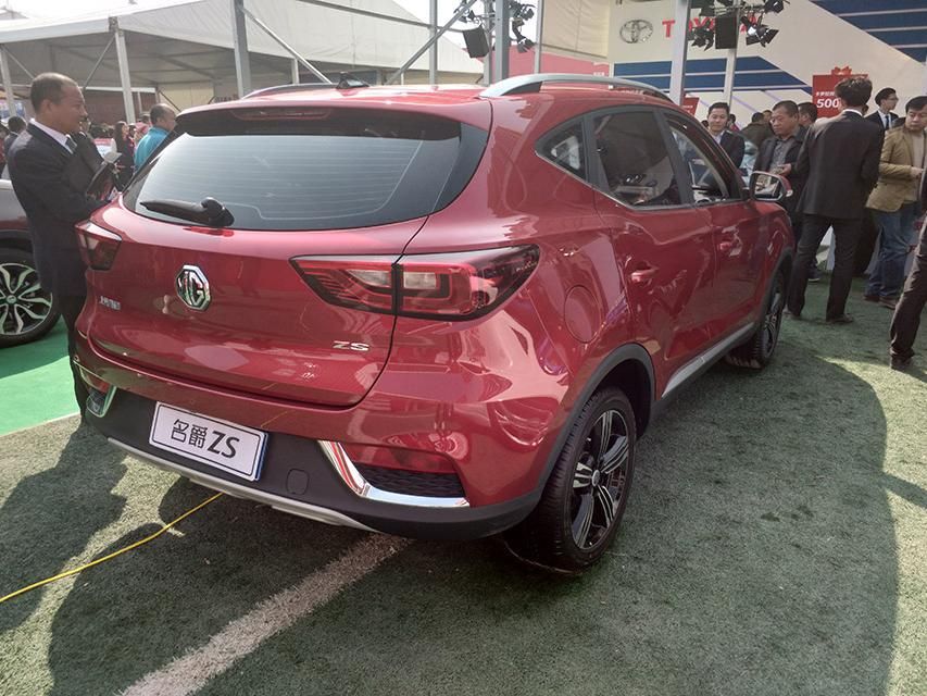 ýϵͳ棬8Ӣɫ䳵ⶼǱ䣬ñҲ㴦ͬˮƽ