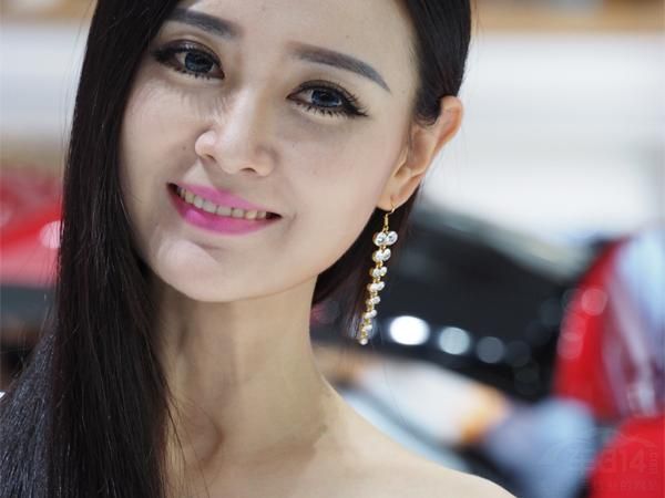 �ں������������