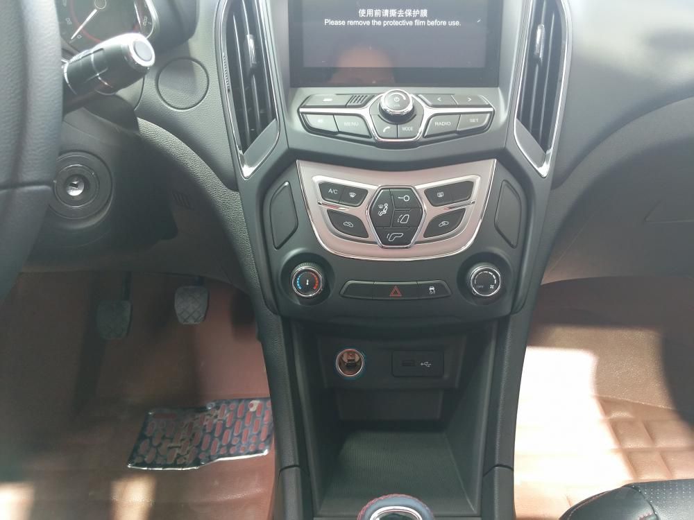 �ڴ���ռ䷽�棬������5�ĺ��Ὺ�ڽϴ󣬶����ճ�ʹ���еĴ����Ʒȡ�Ž�Ϊ������