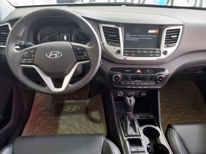 п̨ĹܷΪп̨ΪýʾյԼUSB/AUXӿ/12VԴȡ