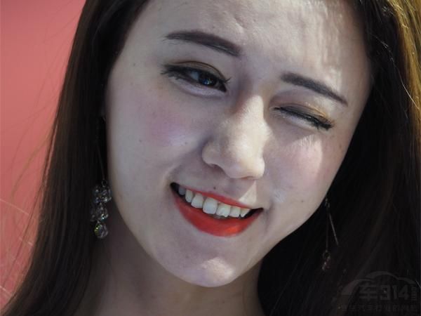 ���������鶯����һ�㡣