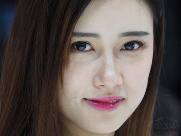 ���ˮ��һ����˸�ŵ�����˫����