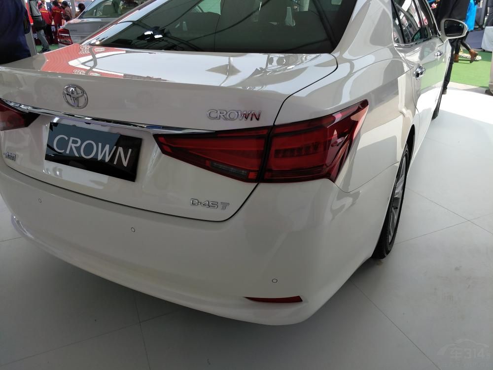 ���ڵ������Χ�����Ǻ��������ŵķ���������ܹ��Ӵ����ĵط�����������Ƥ�����������Ҳ�ǳ���ɫ��