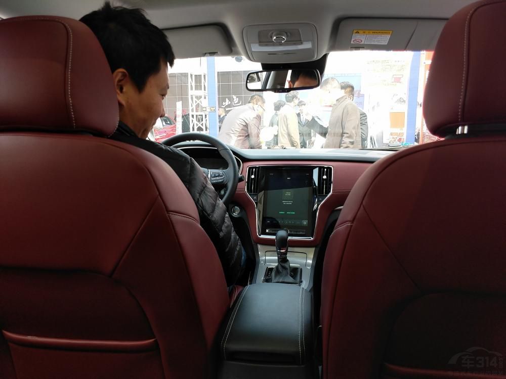 ȫLEDҲ̨йƷSUVһ㣬ϸڴĺܺã˳ͷͿȣ2.0T䳵Ͷеźˡ