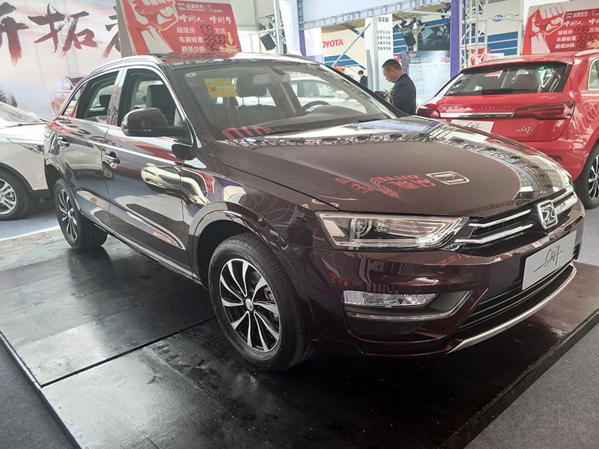 1.5T150/6000rpmŤ195ţ/2000-4400rpm֮һ̨5ֶCVT䡣CVTϾ档