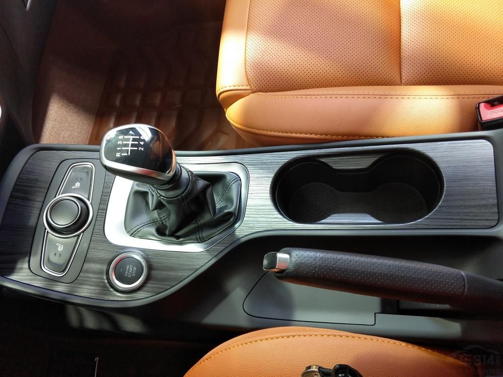 7ͬһߵʱе·ߣɫͺɫĴ˸оʸС