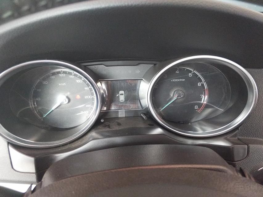 ̩SR7˸ԭƣץĵп̨ǿߴﵽ12Ĳɫʾ˹ͰĴƼгڿռ䡣