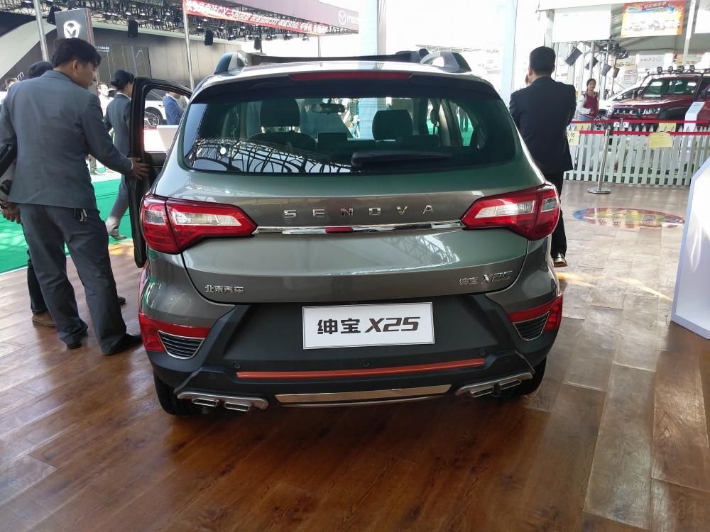 ��X25�����߷ֱ�Ϊ4110/1750/1583mm�����Ϊ2519mm��