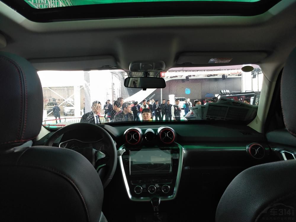 ƺҲ㹻13.98򣨶䳵ۼۣı׼޿ޡп̨ϱܹյԲʣ10.1Ӣĳ㡣