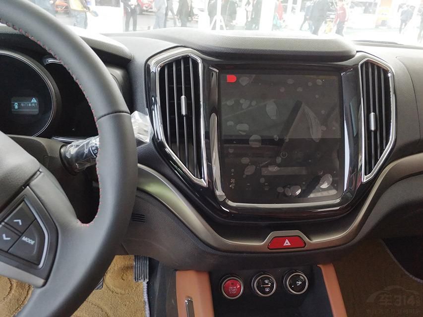 ����CX70T�����ڿռ��������ԭ���������⣬��������ȫ�µ�1.5T�������������150��������ֵŤ��230N��m��