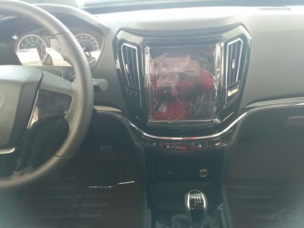 ��ϸ�ڷ����ƴ�͸����������ܡ��и����ϳ���̤�塢������������չ����Ӳ�ˡ�