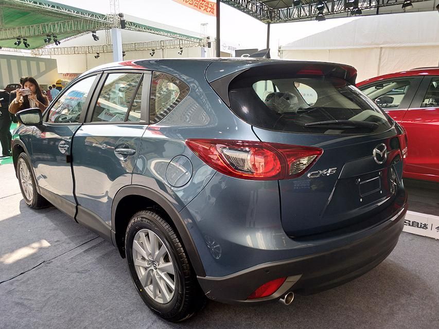 źĵطCX-5ǰƺβδܲú汾LED顣