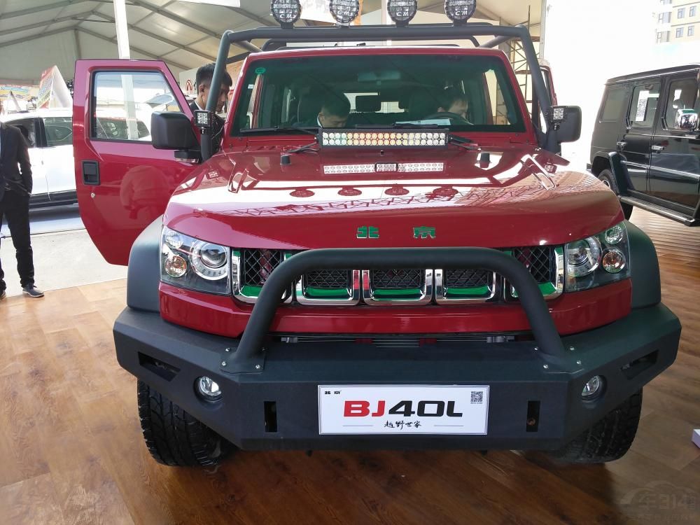 BJ40LϻʵԷ涼ǿֵÿ϶ģ˵ΣBJ40L·Ⱦ䳵͵ƣڼ۸ҲʮֵʵݣBJ40Lܵܶѵϲ