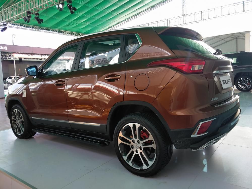 ������ɫ��դ������Ƕ��Ʒ��LOGO��