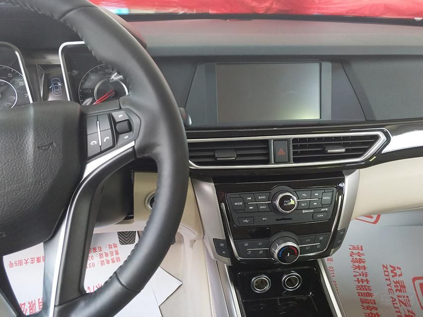 ����ɫ��ͻ�Լ��÷��