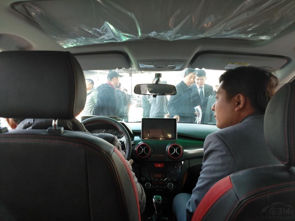 ��X25���п�̨�²�������������Լ��Ű�Ȳ�λ�����ṩ���洢���