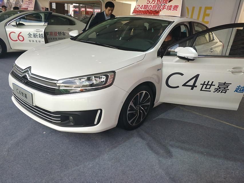 �������棬C4���δ�����1.2T��1.6T��1.6L�����������֮ƥ�����5���ֶ���6������һ������䡣