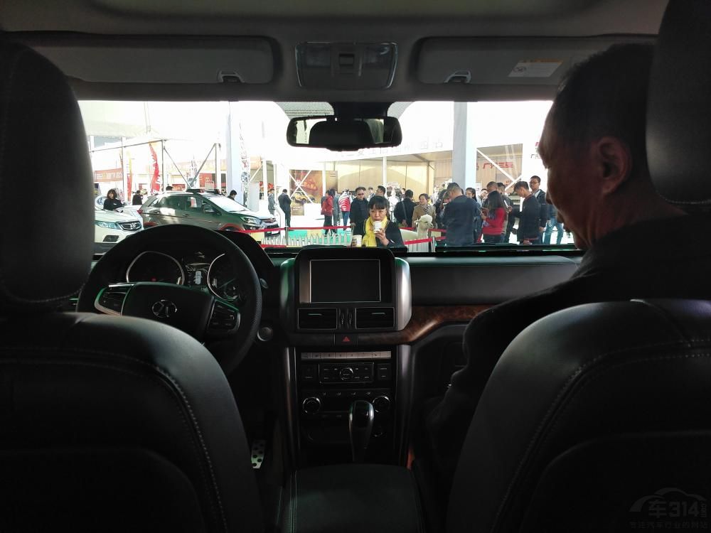 ³ߴΪ4765/1899/2005mm//ߣ2800mmӵ39ȵĽӽǡ25ͨǼ33ȥǡ