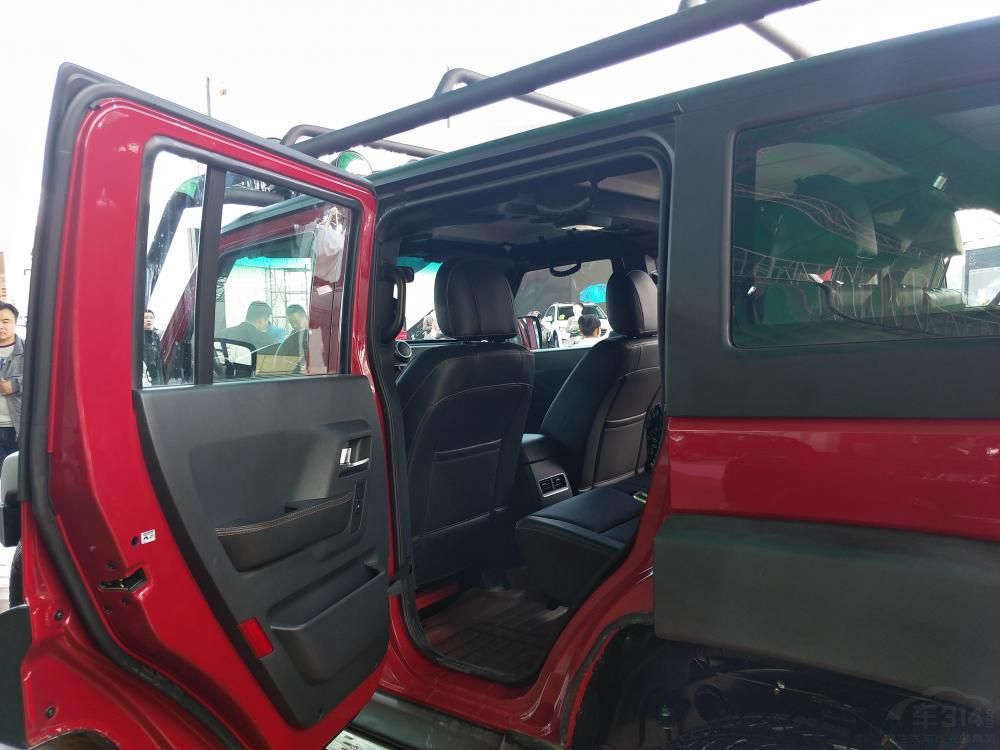 ͬΪԶ����һ��ʽ��͸����ƣ����ʹ��ԽҰ���ʮ�㡣