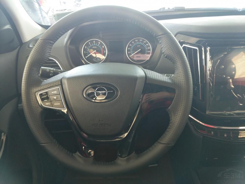 ֣1.8Tƥ6ֶ6һ䡣ݹٷϢ¿S7ԶۺͺΪ8.4L/100kmֶΪ7.5L/100km