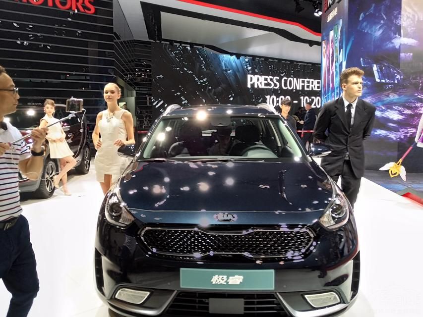 ƾ���������˵ķ��顣