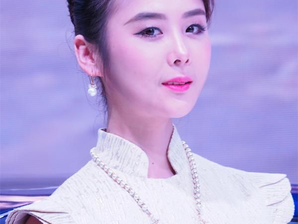 ���������ĺ촽��