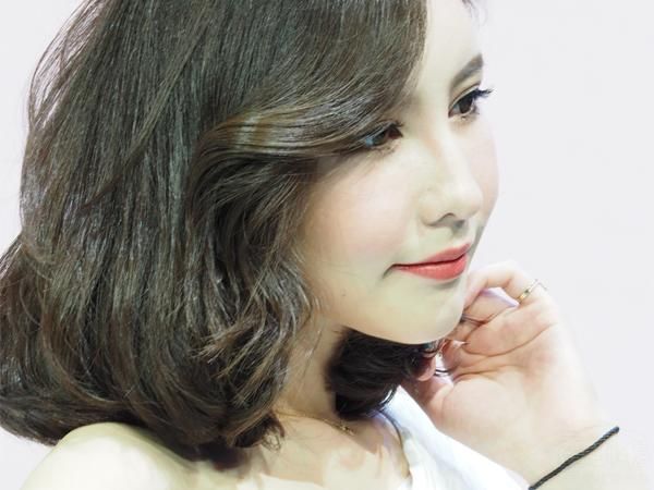 ѩ�׵����˳���Ⱦ��