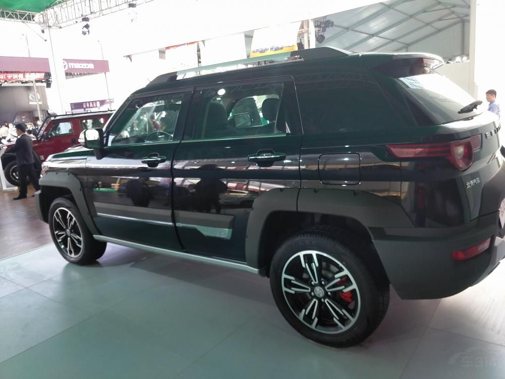 Ȼһ̨λڳеSUVߴ4451mm1845mm1700mmȻӲԽҰƷ