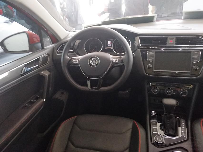 ����;��һ���Ǻ���SUV�������ھ���