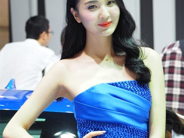 ���������Ľ���Ů�ӡ�