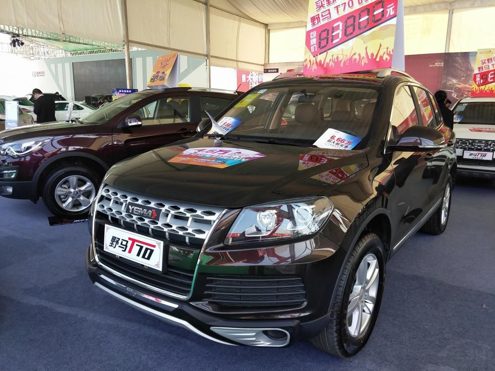 �����߷ֱ�Ϊ4555/1835/1688mm���������1715mm�������2665mm��