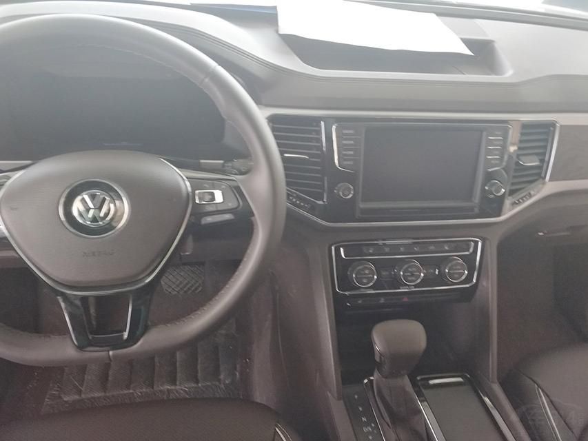 �³����䱸�˽ϴ�ߴ�Ĵ������������Զ��յ�ϵͳ��