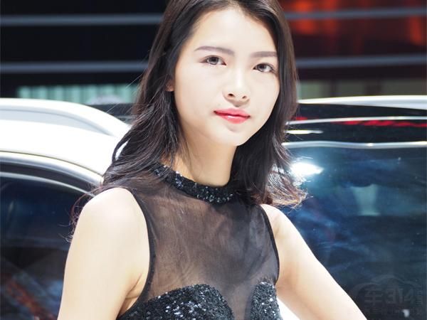 ���г��޳���ü��