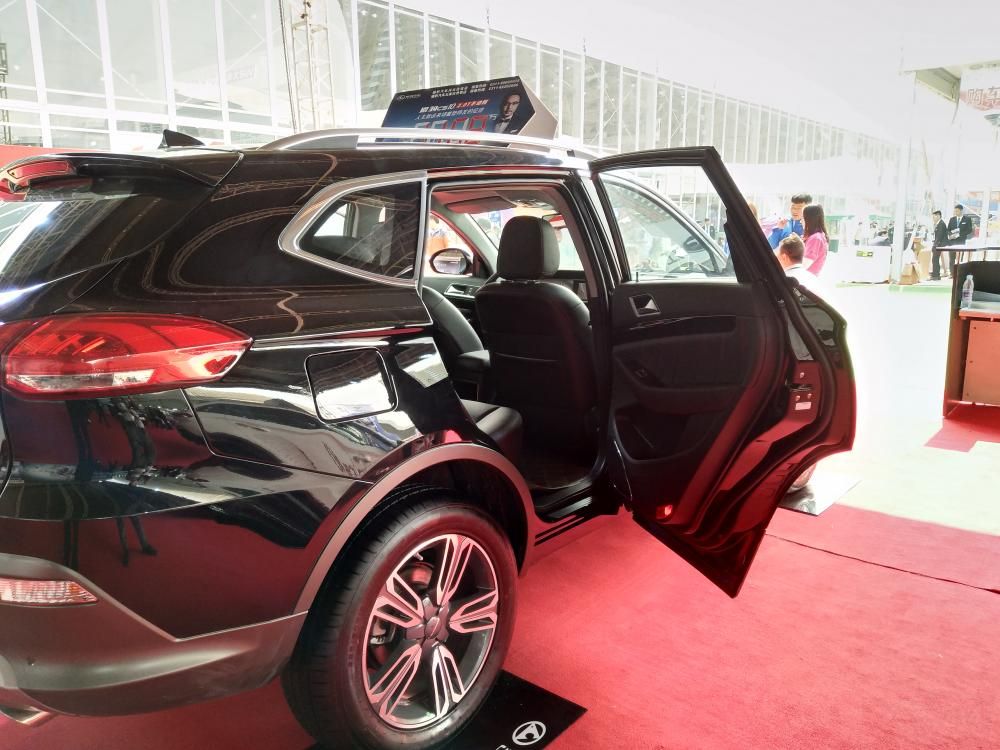 ����ߴ���ͬ�����ͻ����൱��