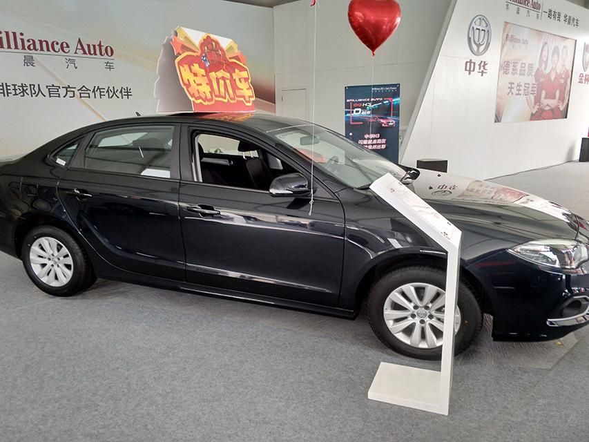 ³ȡϿ͵пشߴĻΪUSBӿںAUX-INӿڵͨýϵͳǰԤŽʽȫΪͨʽȫ