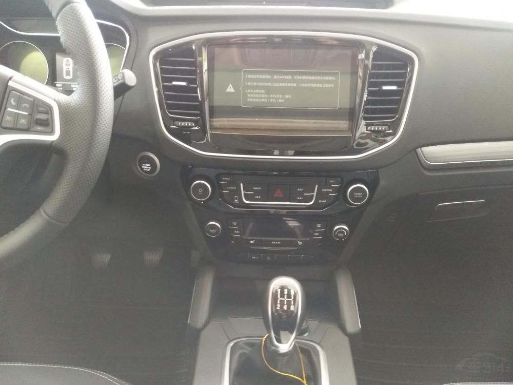 �������п�̨�������ܹ��գ�����������������ˮ׼���������ʹ󷽼�࣬�Ϸ����Ի��߹��ա�