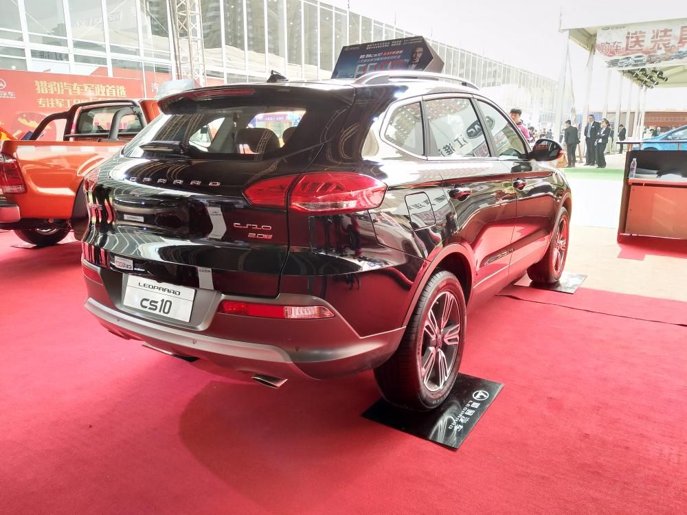 ��۷��棬�Ա�CS10 1.5T��������۷�����2.0T���ͻ�������һ�¡�