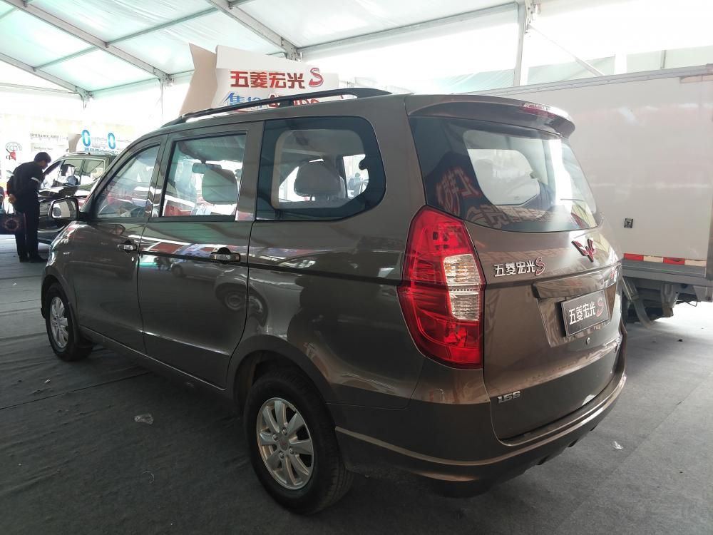 ������S�͵�һ��������Ҫ�������Ǹ�����ȫ��1.5L��Ȼ�������������������ܺ�ƽ˳���������˲��١�