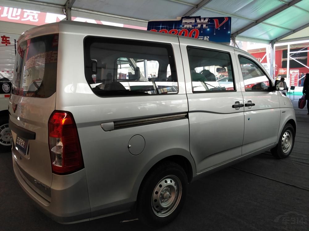 Ӳ濴Vһ̨MPVֻͣС̥ߴое㲻̫