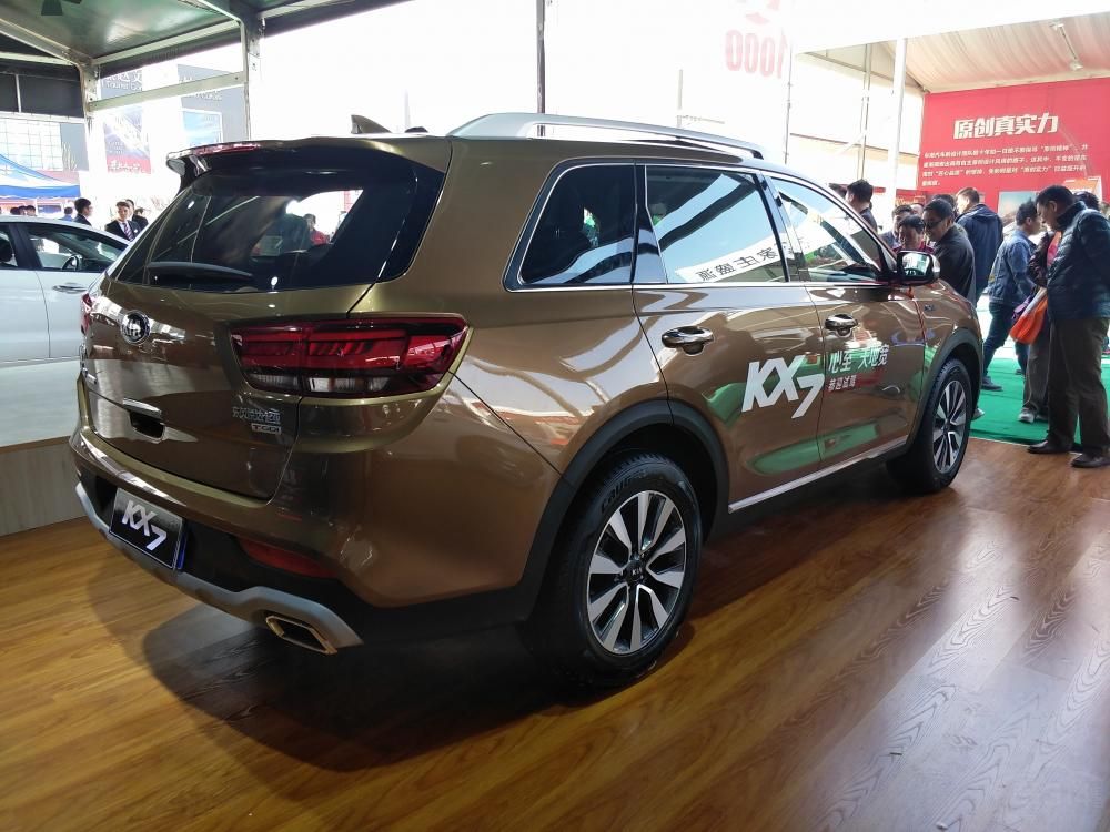 βԵеʵȥͺñǾӼҺˣβǰԳƣȥܸβLEDԴ˫ߵĶƸβſȥʮ˶ECO dynamicsıʶ