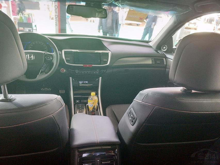 �³��䱸�������µ�i-MMD�춯ϵͳ����Ϊ�Ÿ�ϵ�еĸ��䳵ϵ��