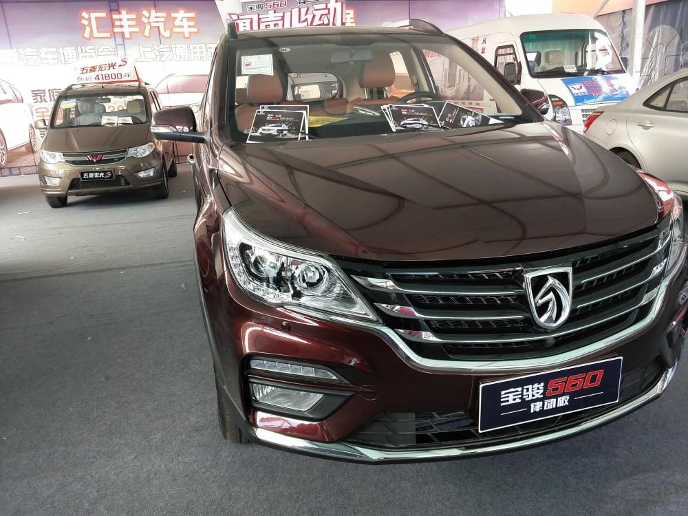 β������Ҳ�Ǳ���560�ɶ���ı仯֮һ��ȫLEDβ������ֿ�͸��߱�ʶ�ȡ�