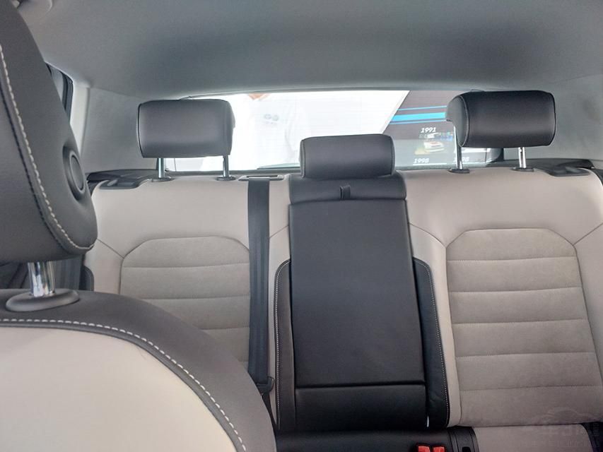 Ϊɫͺɫƴӣ۸кܺáȥָϸ壬ҲȽʡռͬһơ