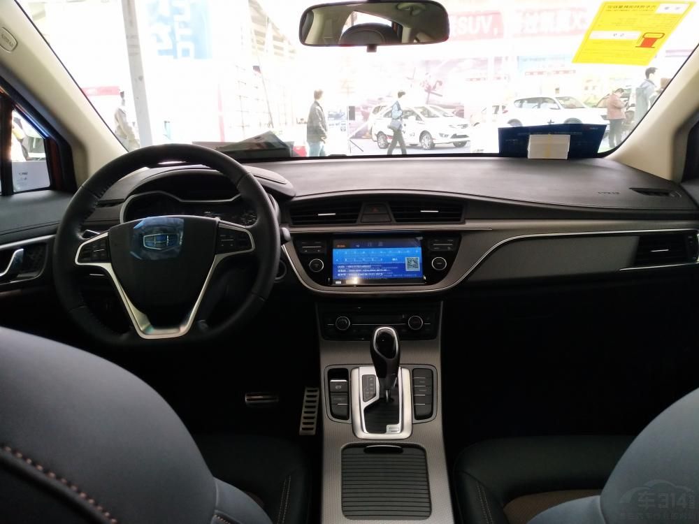 ³βȻӵһЩﱳƲԺųռӰ첢ǰųռԼԶ