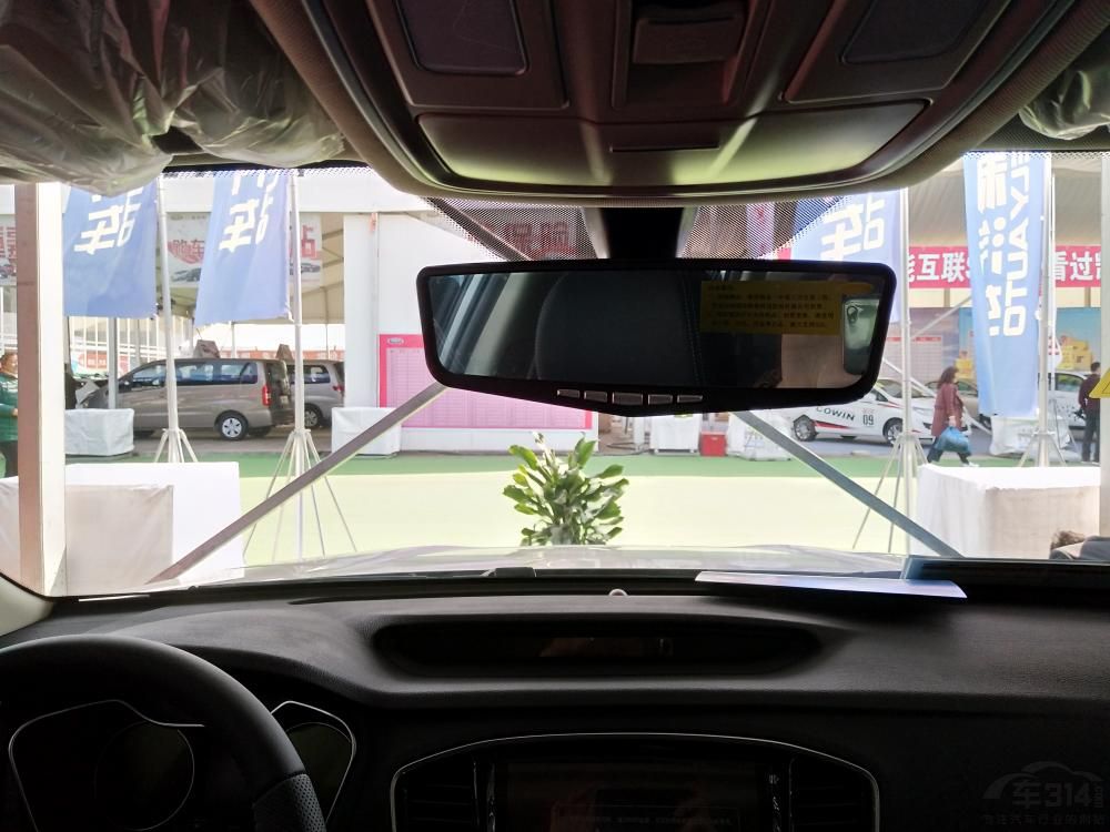 �������棬����Զ��SUV������1.3T��1.8L����������������Ķ�����У��������ͬ����������������Ӵﵽ��98kW������ϵͳ��ֱ�ƥ����CVT��5���ֶ������䡣