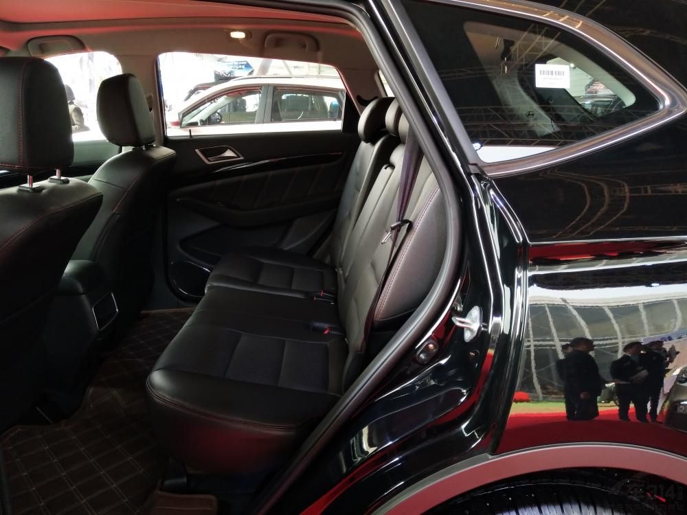 ��ɫ�����δ�����ٿ������������ĶƸ�������